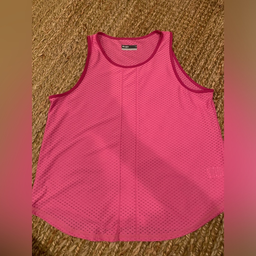 Lija sports blouse